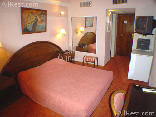Hellinis Hotel 9